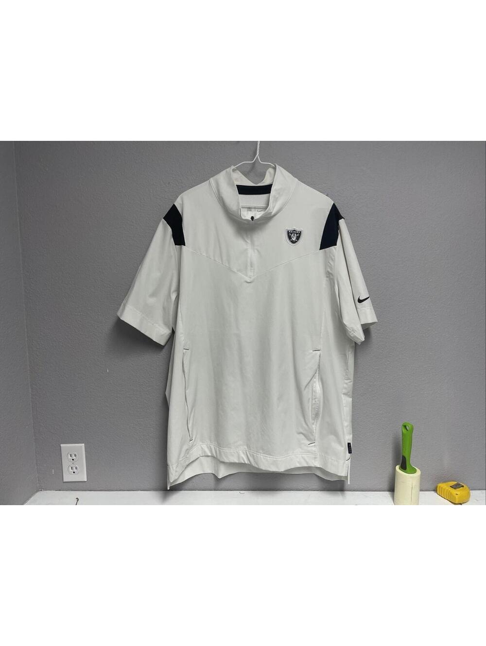 Nike Las Vegas Raiders Short Sleeve Quarter Zip / Size XL